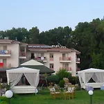 Ceren فتحية