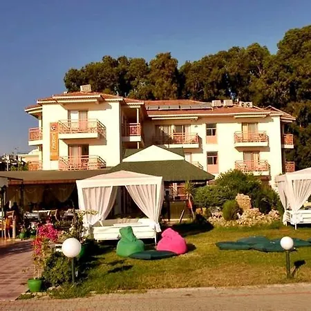 Ceren Hotell Fethiye