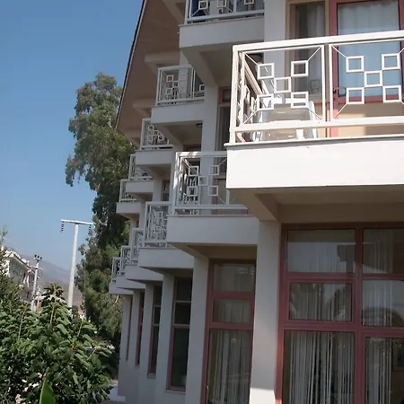 Otel Ceren 2*