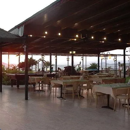 Hotell Ceren Fethiye