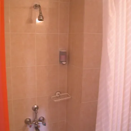 Otel Ceren 2*