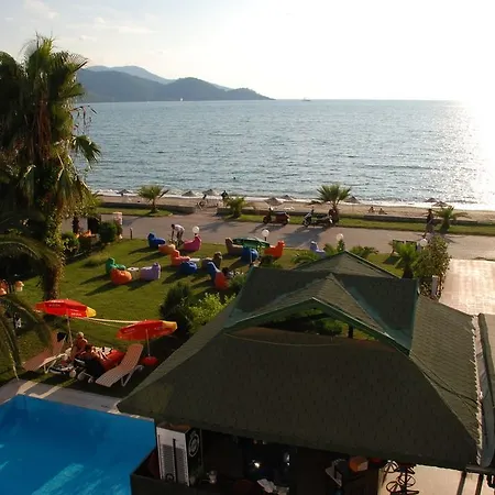 Hotell Ceren 2*