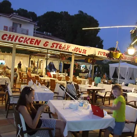 Ceren Otel 2*