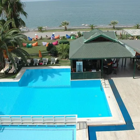 Ceren Hotell 2*