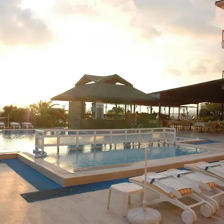 Hotell Ceren 2*