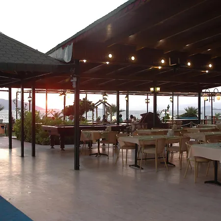 Ceren Otel 2*